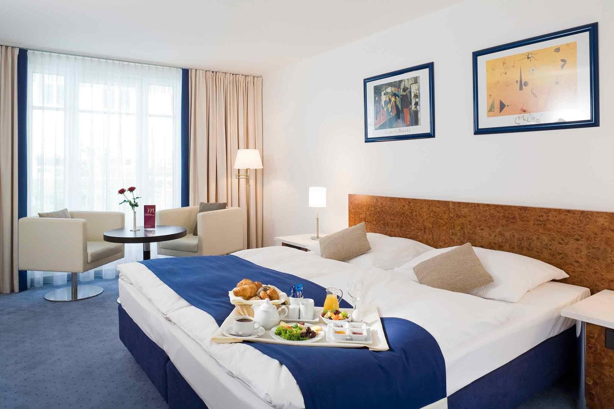 Dormero Hotel Вилинген-Швенинген Екстериор снимка
