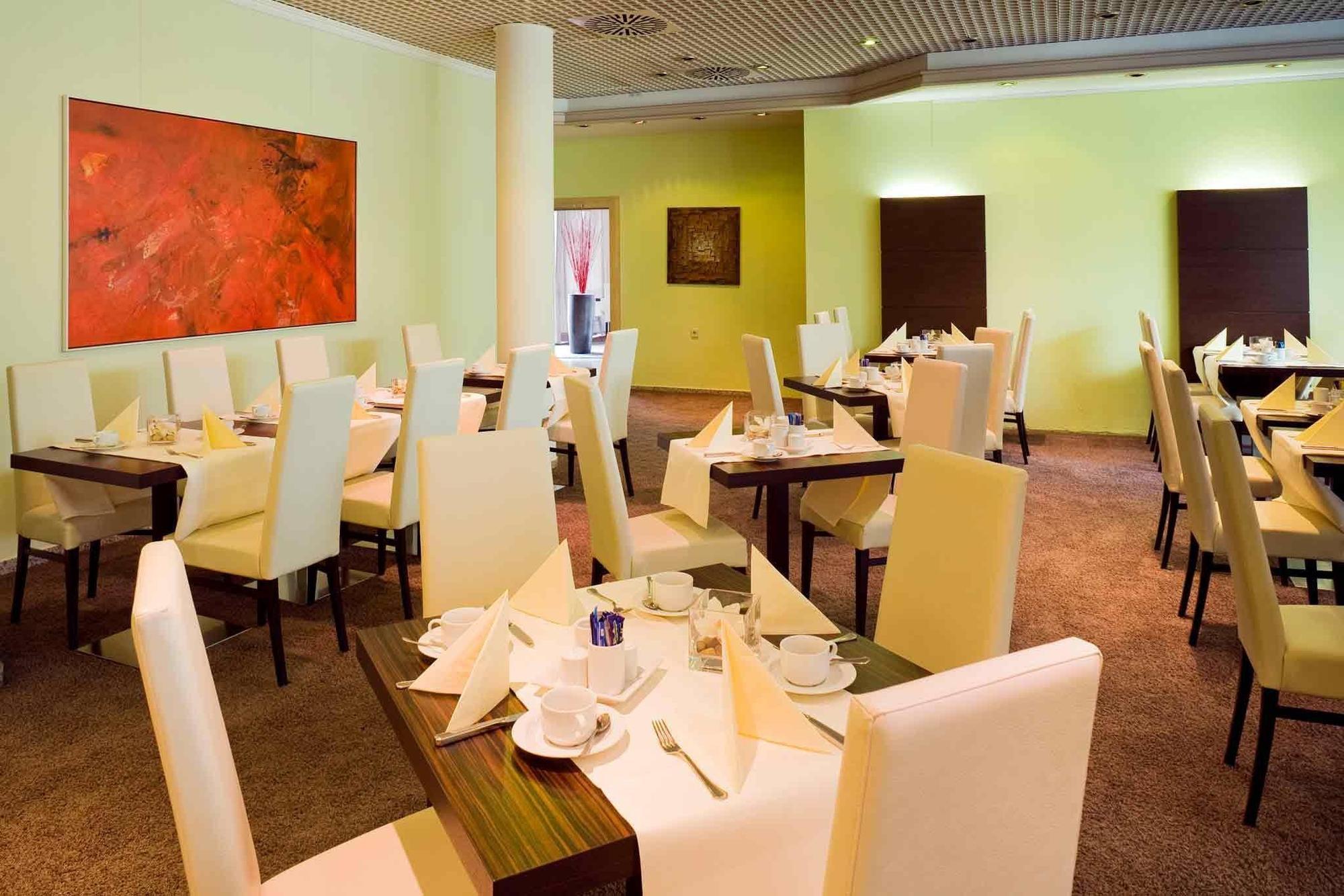 Dormero Hotel Вилинген-Швенинген Екстериор снимка
