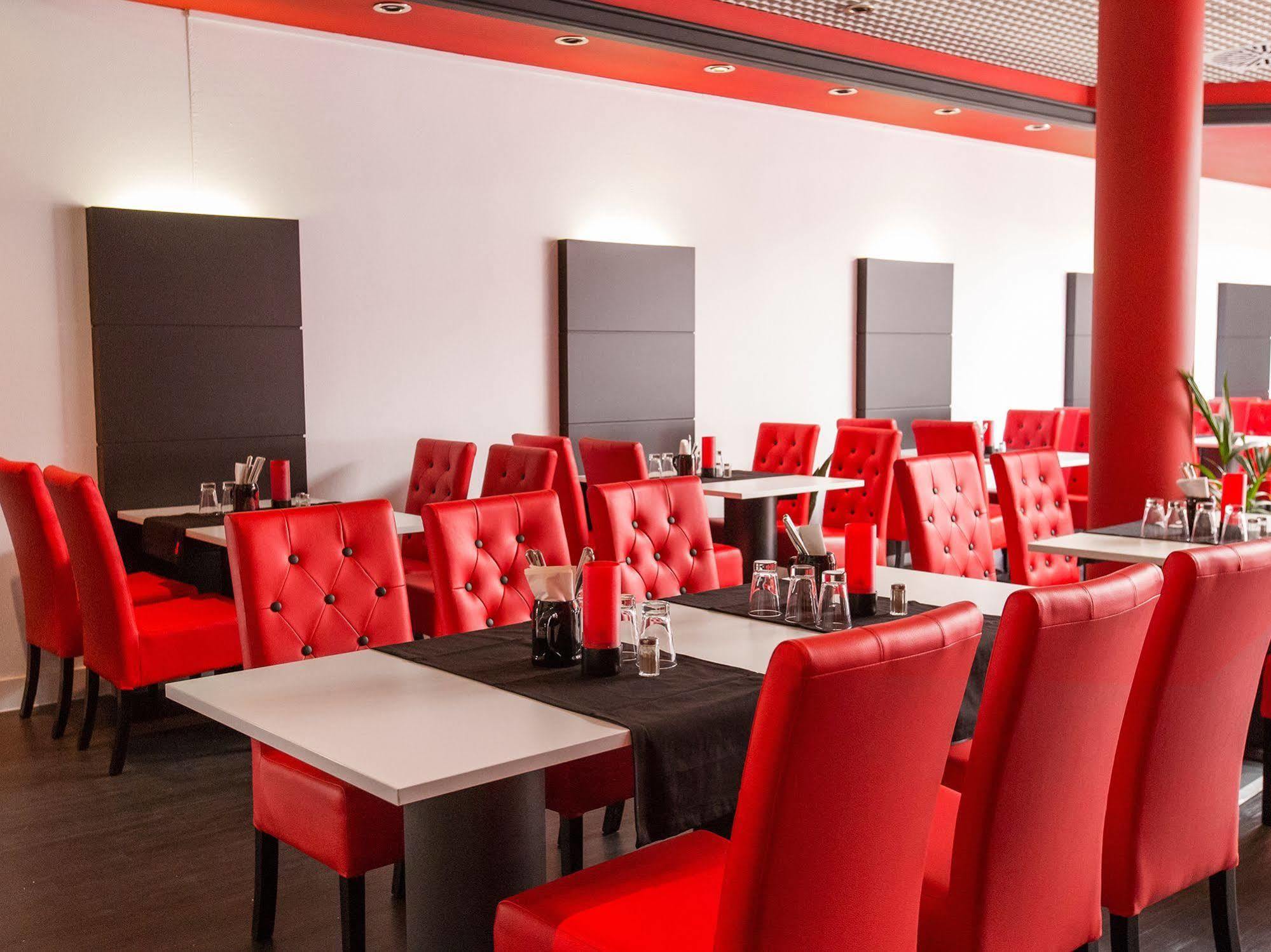 Dormero Hotel Вилинген-Швенинген Екстериор снимка