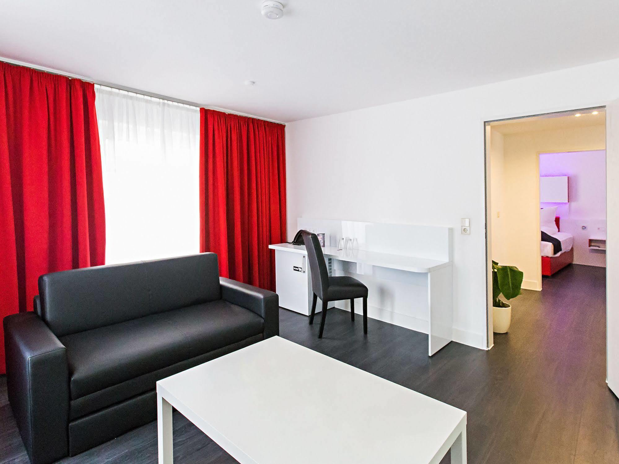 Dormero Hotel Вилинген-Швенинген Екстериор снимка